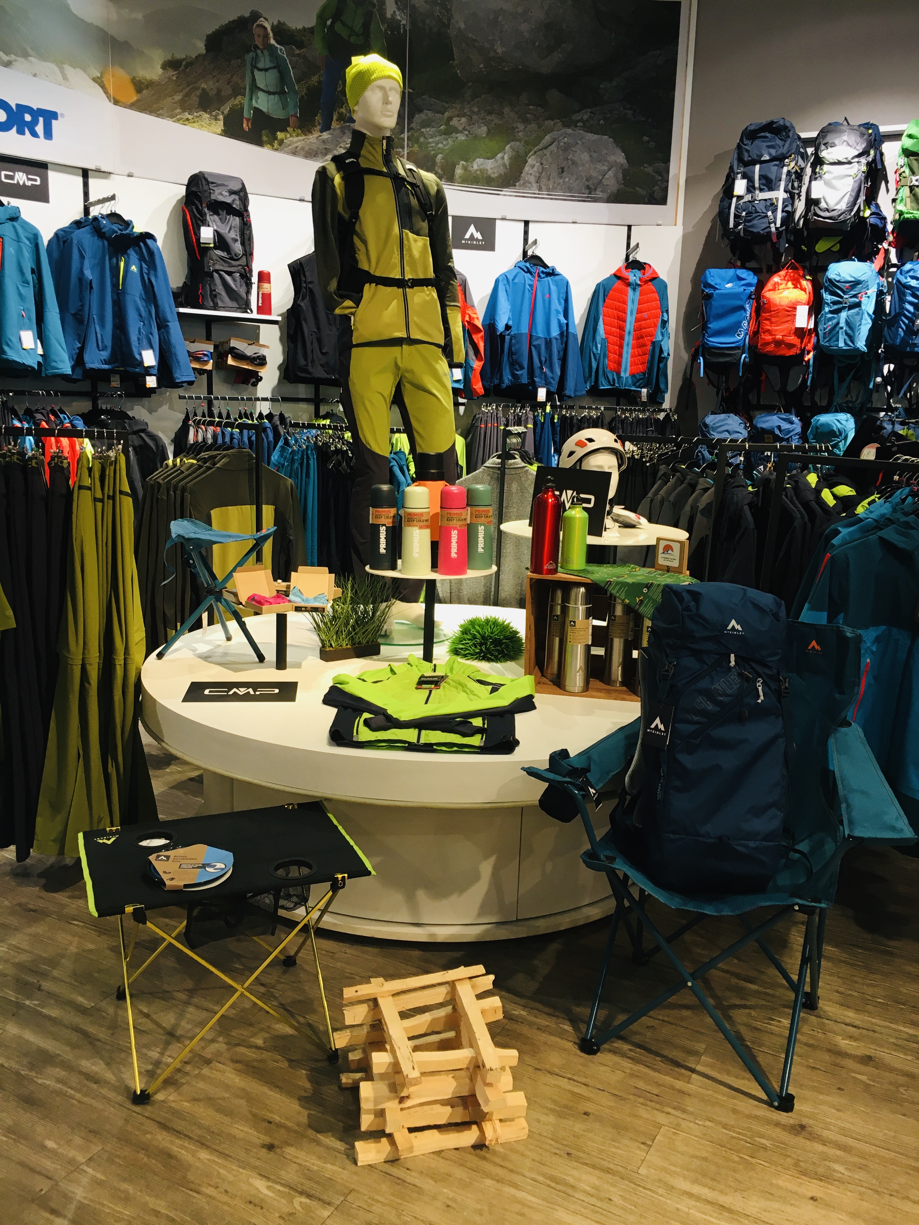 Intersport Prievidza outdoor obleenie