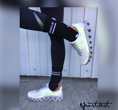 ON running Cloudswift ice/oasis women