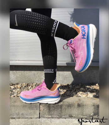 Hoka one one Clifton 9 wide cslc women
