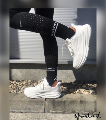 Hoka one one Clifton 9 wwh women