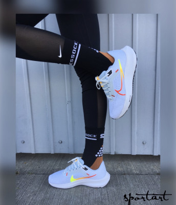 Nike air zoom Pegasus 40 white/picante red women