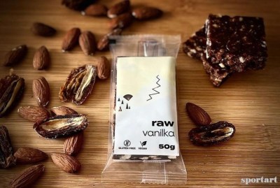 Surov tyinky s mandami a vanilkou RAW VANILKA 50g - 2ks